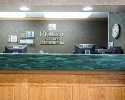 Quality Suites San Diego Otay Mesa - image 4
